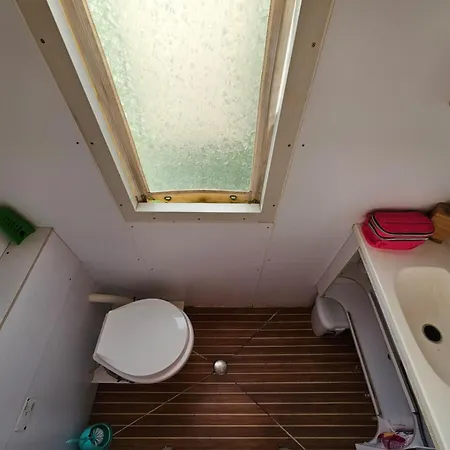 보트호텔 Filipp's House Boat 알게로